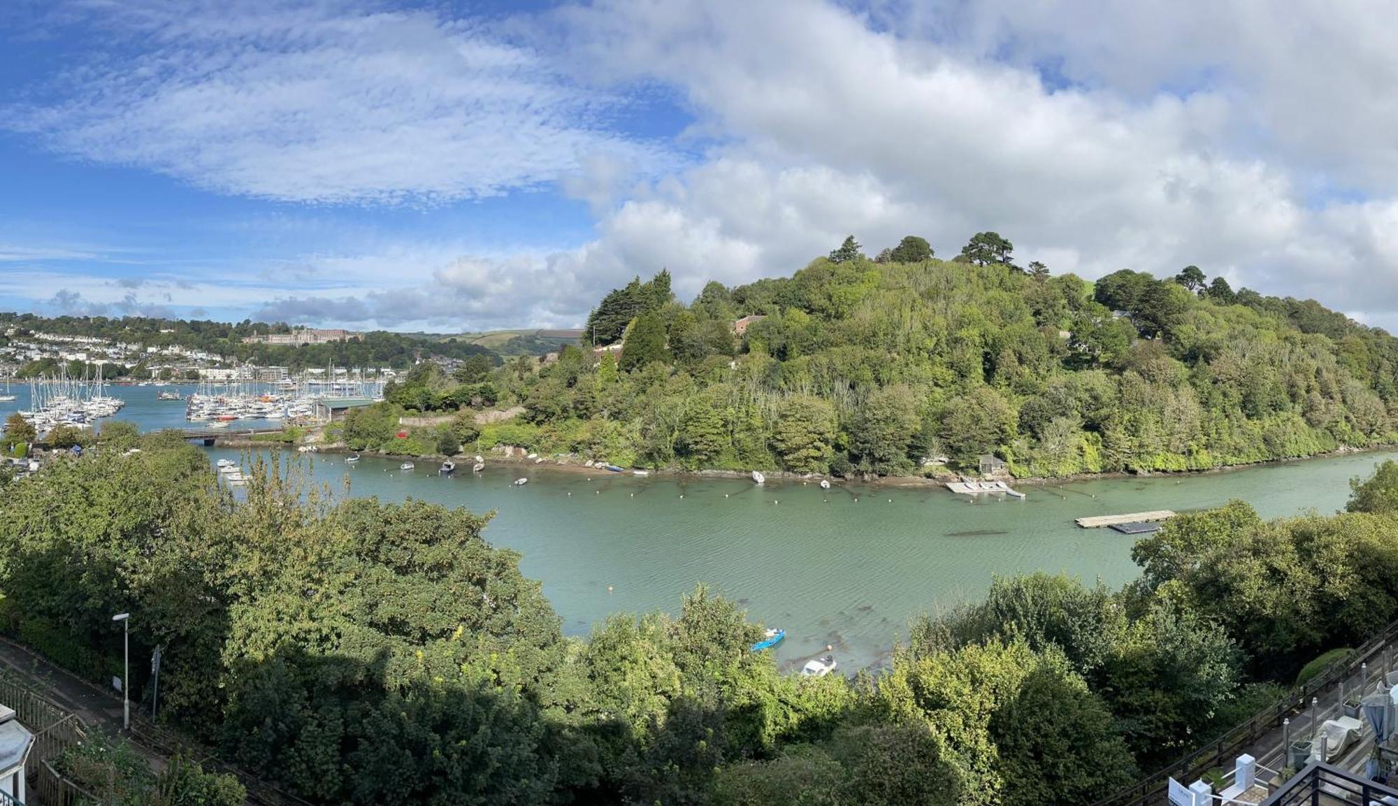 Creekside 6 Church Park * Kingswear
