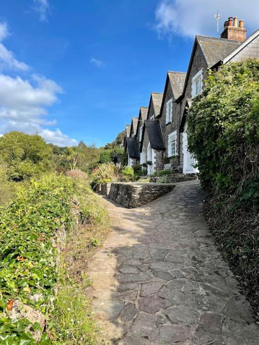 Creekside 6 Church Park Kingswear