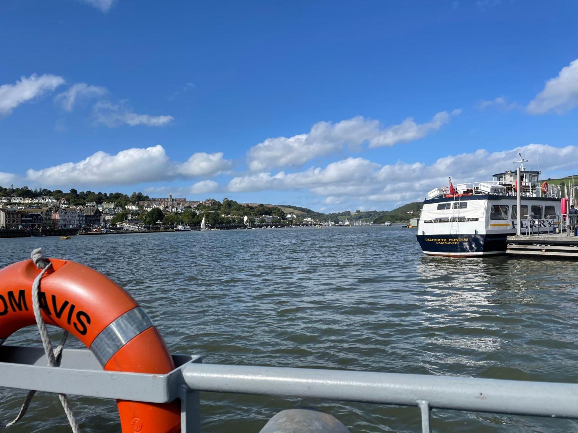 Creekside 6 Church Park * Kingswear